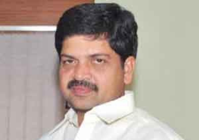 TDP leader Kollu Ravindra accused state Labour Minister of corruption charges