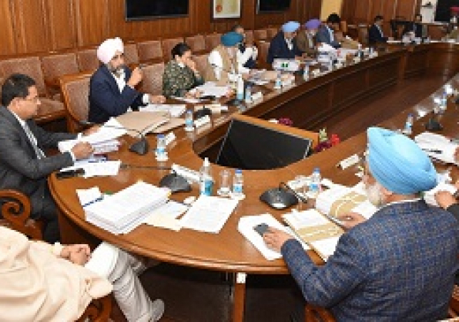 CABINET APPROVES REGULARIZATION OF SERVICES OF SAFAI SEWAKS AND SEWERMEN WORKING ON CONTRACT BASIS IN ULBs BEFORE CABINET DECISION ON JUNE 18, 2021