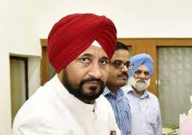 Charanjit Singh Channi directed the Deputy Commissioners  to ensure farmers