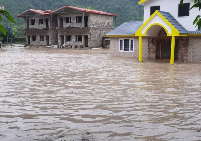 heavy-rain-wreaks-havoc-in-uttarakhand-himachal-pradesh-key-developments