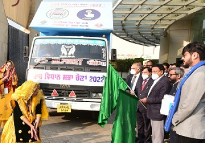 Election Commission flags-off Voter Awareness vans