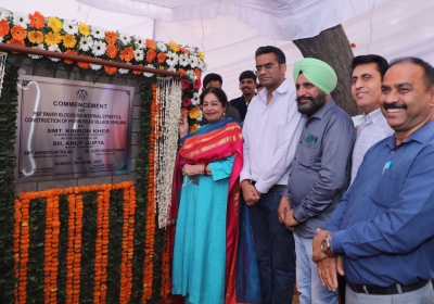 Kirron Kher Lays Foundation Stone